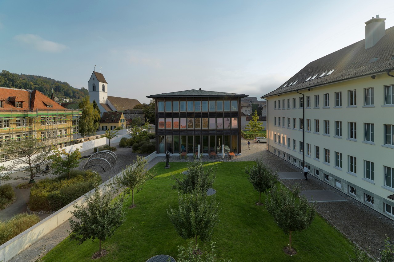 Der moderne Holz-Bürobau im Laur-Park in Brugg ist der Hauptsitz des Schweizer Bauernverbands.